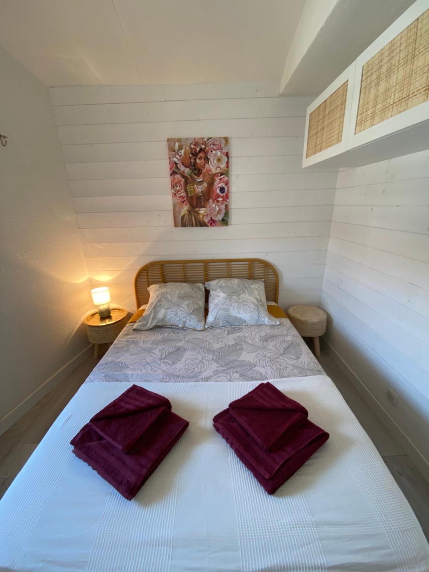Appartement Duplex Climatise Le Trident Saintes-Maries-de-La-Mer Exterior foto